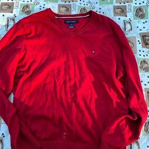 TOMMY HILFIGER RED CASHMERE